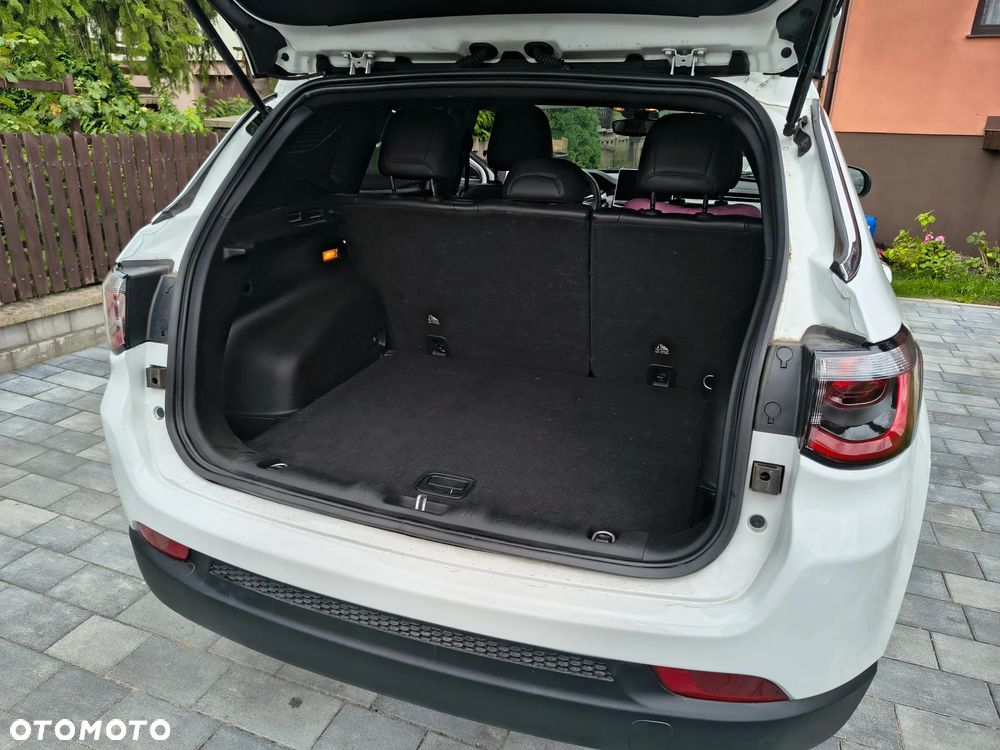 Jeep Compass - 21
