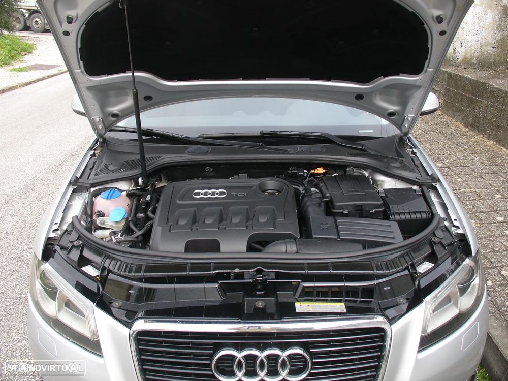 Audi A3 Sportback 2.0 TDi Attraction - 22