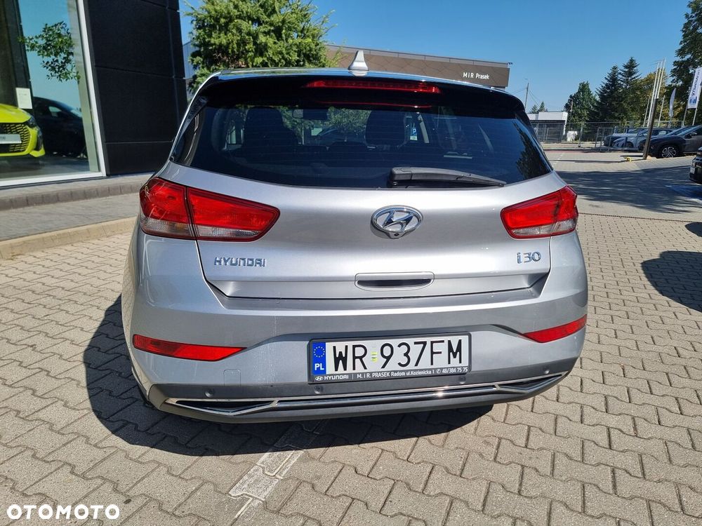 Hyundai i30 1.5 DPI Smart - 15