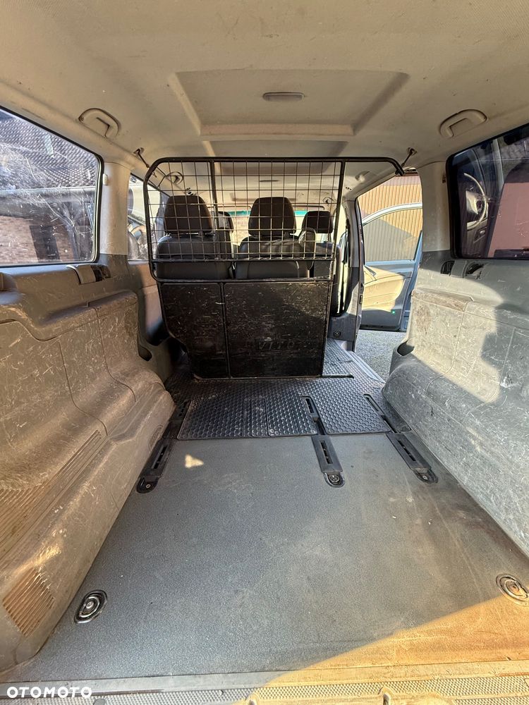 Mercedes-Benz Vito - 11
