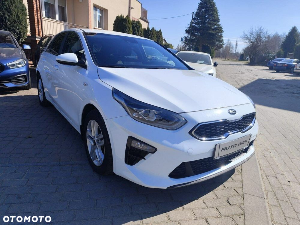 Kia Ceed - 4