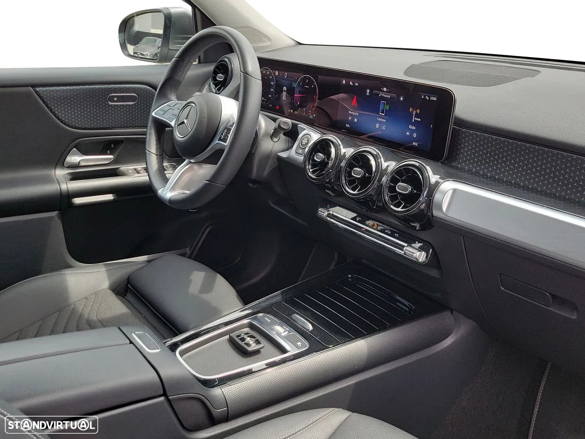 Mercedes-Benz GLB 180 d Progressive - 15