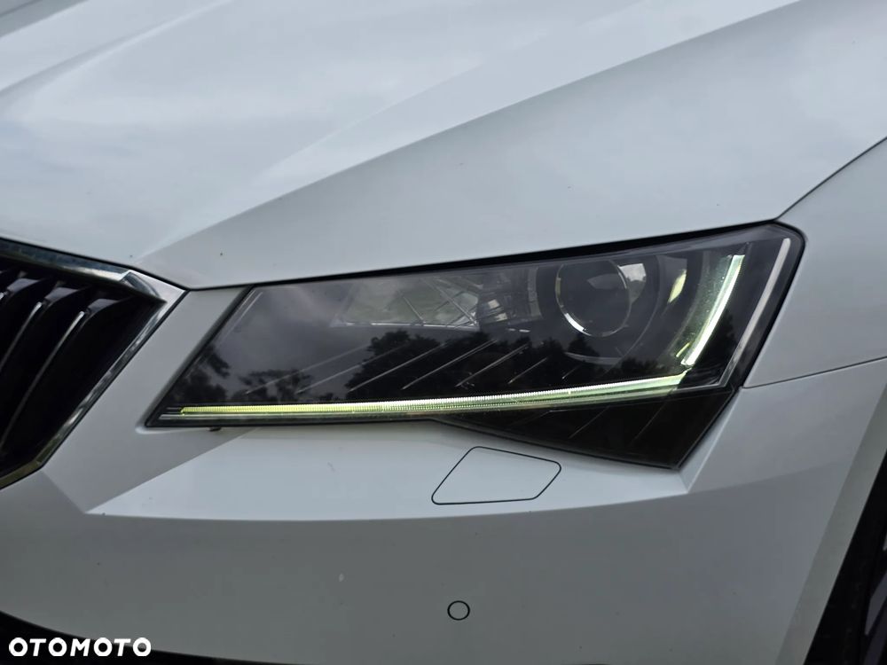Skoda Superb 2.0 TSI 4x4 L&K DSG - 22