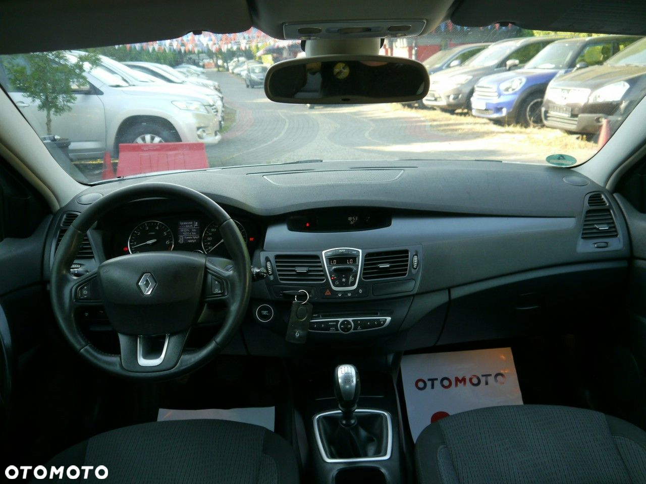 Renault Laguna 2.0 Authentique - 17