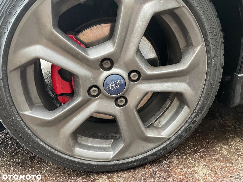 Ford Fiesta 1.6 EcoBoost ST - 10