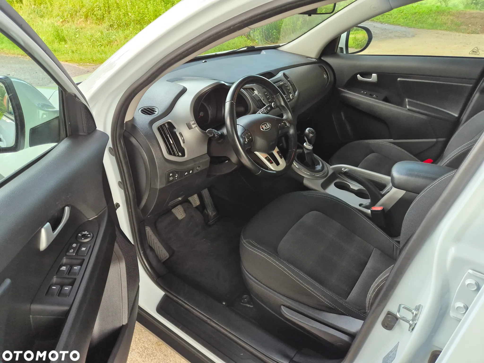 Kia Sportage 1.7 CRDI 2WD Attract - 9