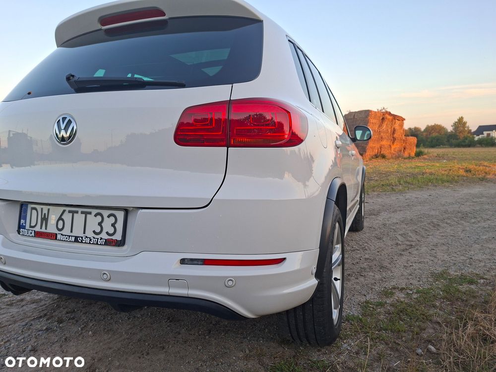 Volkswagen Tiguan 2.0 TDI 4Mot R-Style DSG - 23