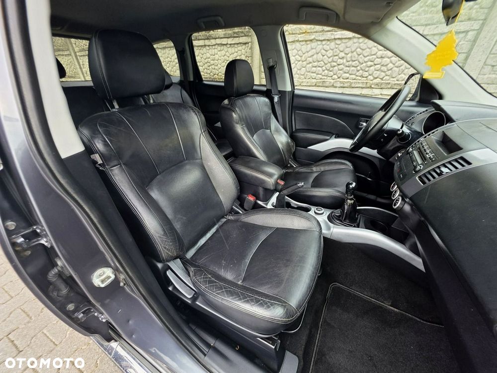 Peugeot 4007 HDI FAP 7-Sitzer Platinum - 20