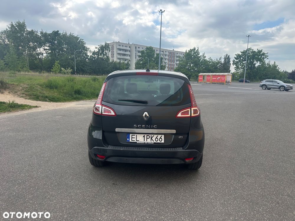 Renault Scenic 2.0 dCi Privilege - 4