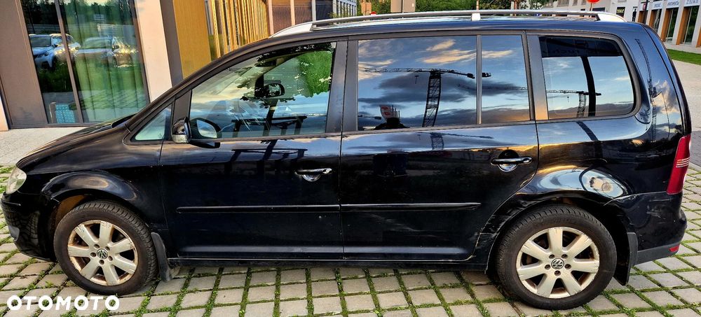 Volkswagen Touran 2.0 TDI Trendline - 5