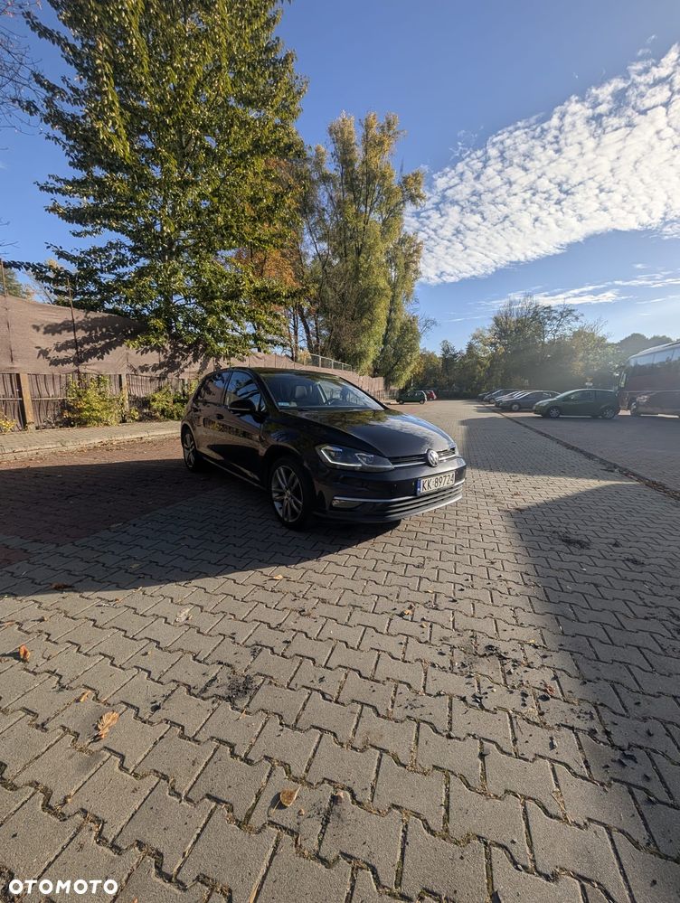 Volkswagen Golf - 2