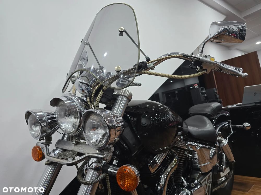 Suzuki Marauder - 10