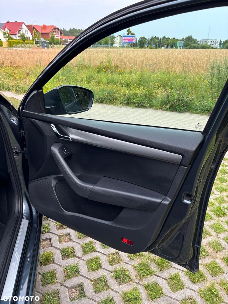 Skoda Octavia 1.4 TSI Joy - 12