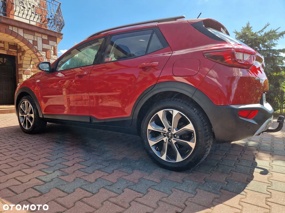 Kia Stonic 1.4 L - 5