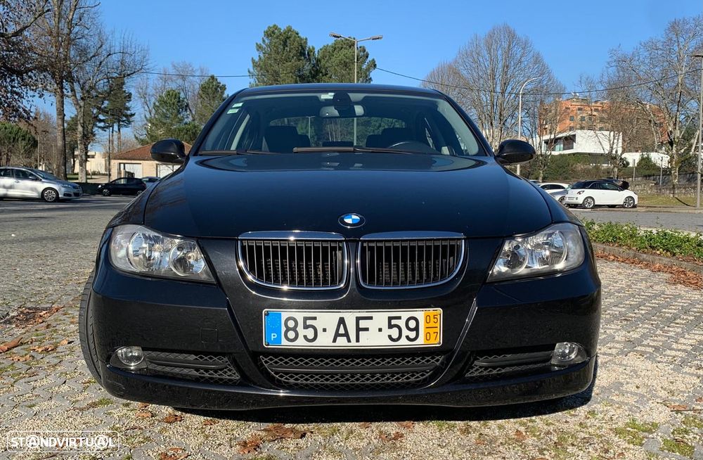 BMW 320 d - 10