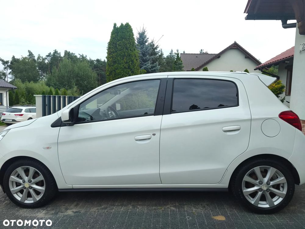 Mitsubishi Space Star 1.2 Intense - 9