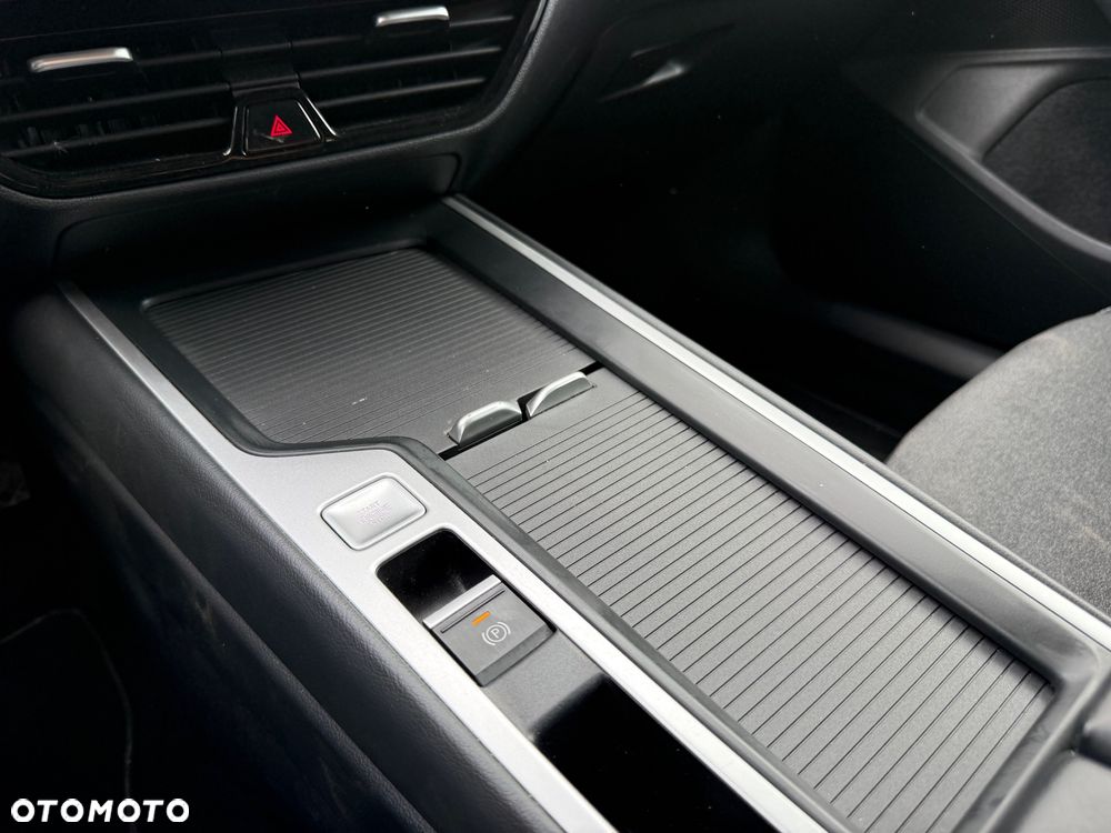 Volkswagen Passat Variant 1.5 TSI EVO Business DSG - 19