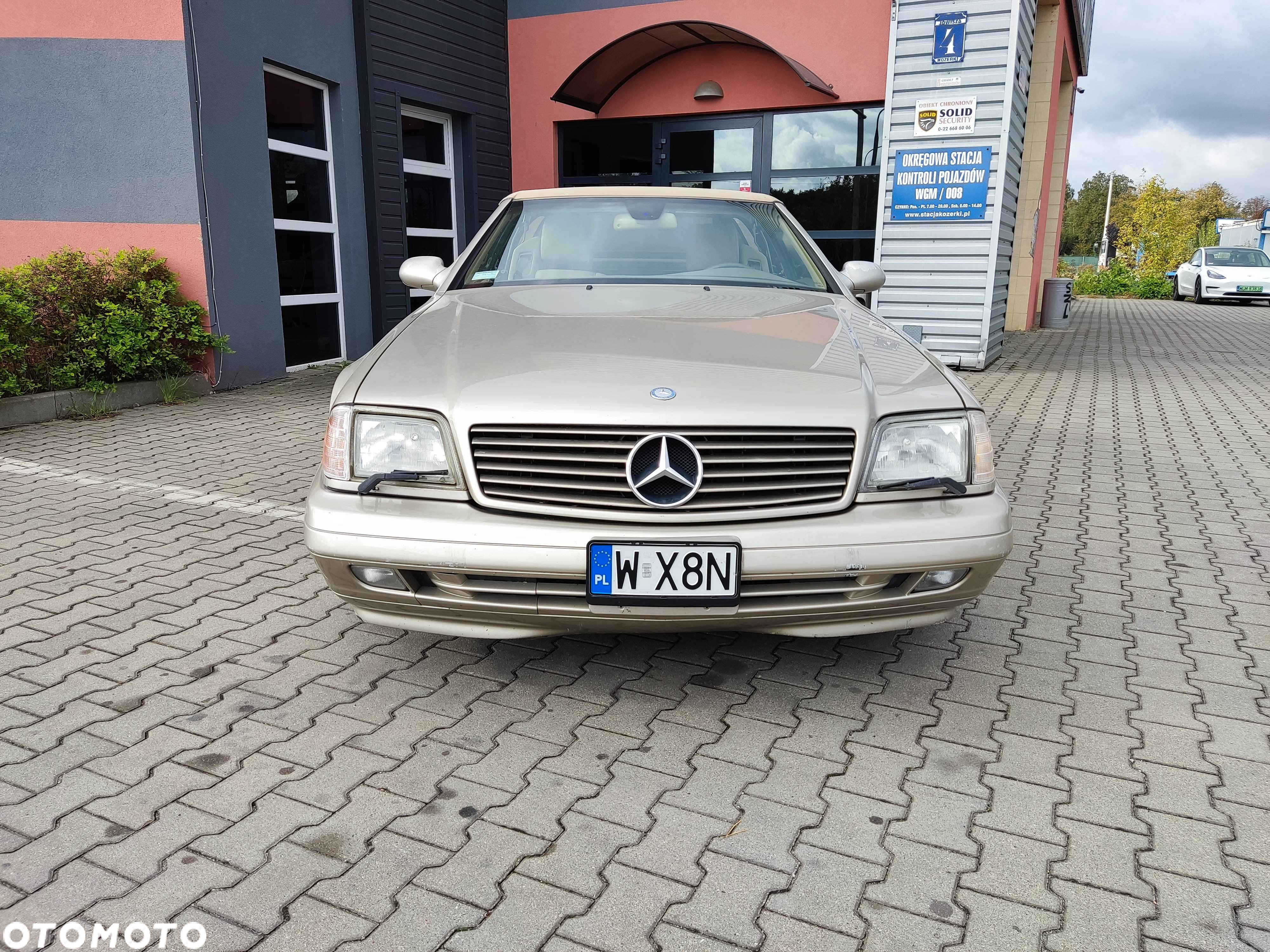 Mercedes-Benz SL 500 - 11