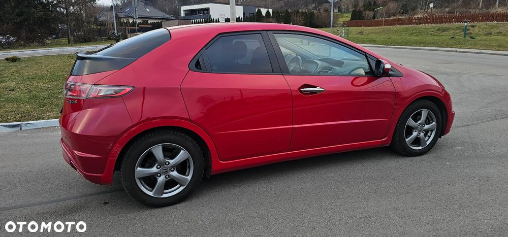 Honda Civic 1.4 i-VTEC S - 25