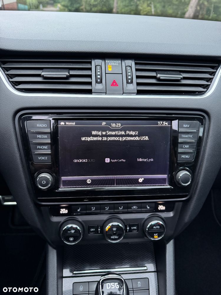 Skoda Octavia 2.0 TDI RS Challenge DSG - 21