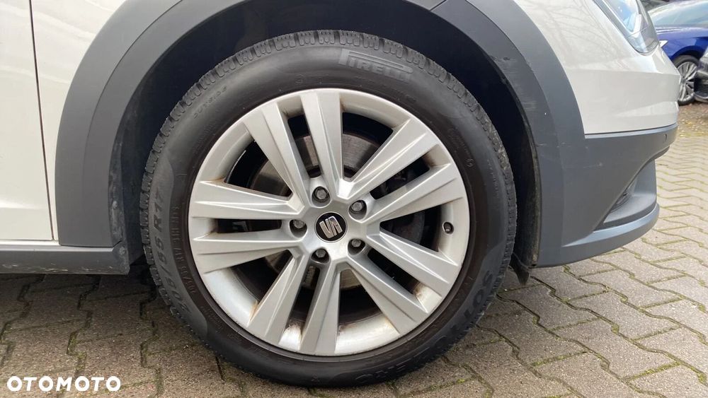 Seat Leon 1.8 TSI S&S 4Drive DSG - 11