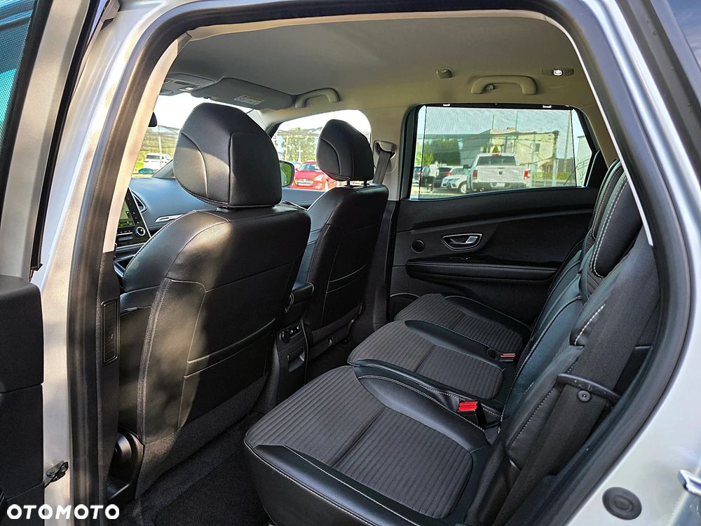 Renault Scenic TCe 140 GPF BOSE EDITION - 34