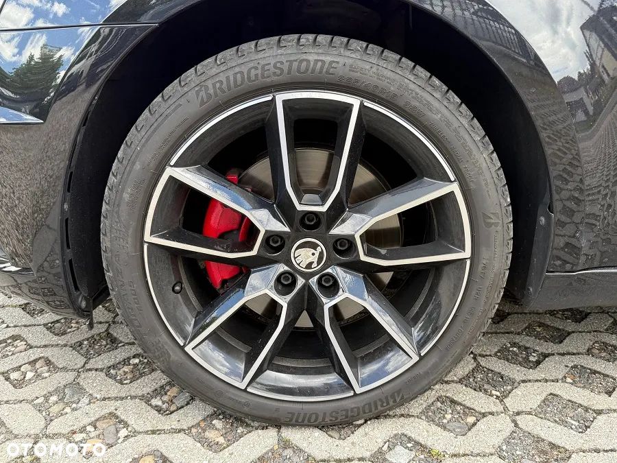 Skoda Octavia 2.0 TDI SCR 4x4 RS DSG - 11