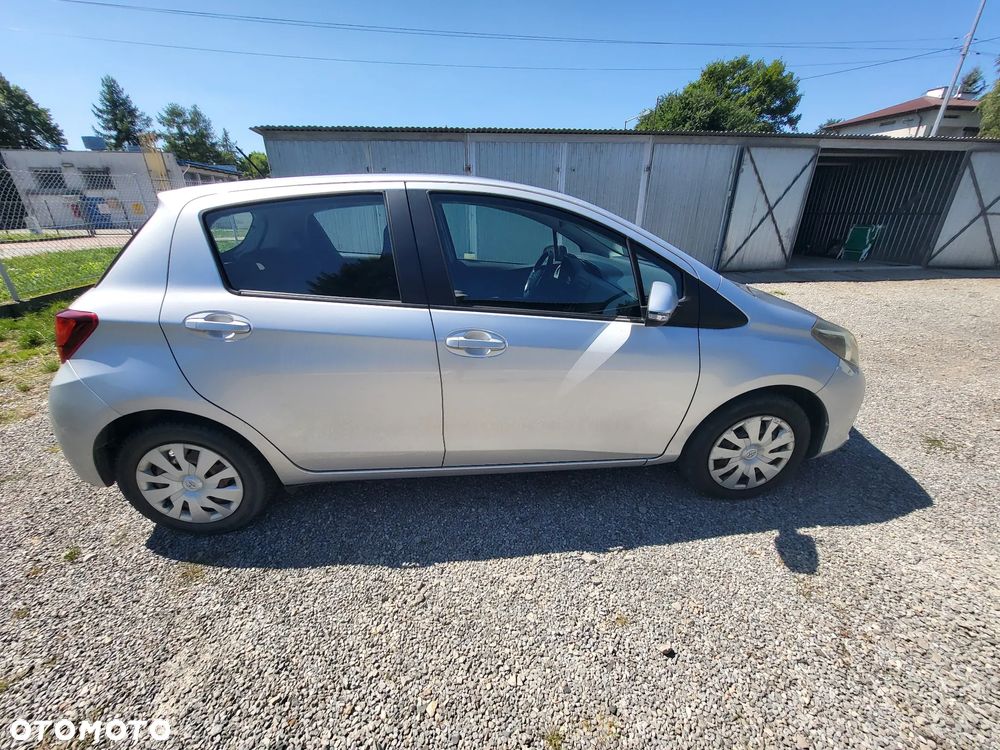 Toyota Yaris 1.33 Active - 14