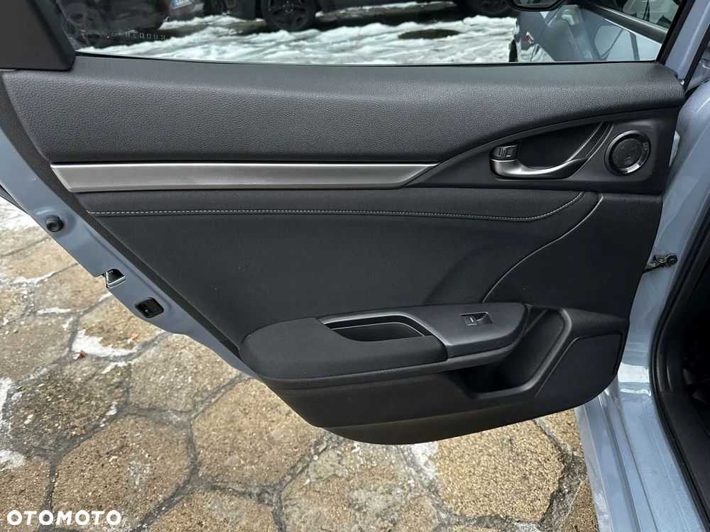 Honda Civic 1.0 T Executive Sport Line - 14