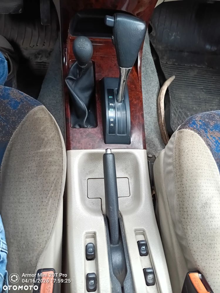 Nissan Terrano - 13