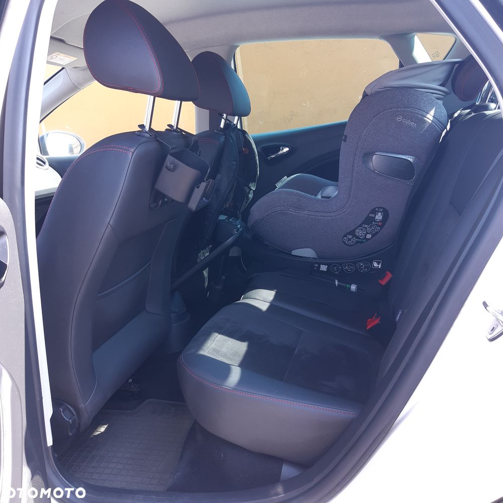 Seat Ibiza 1.2 TSI FR - 2