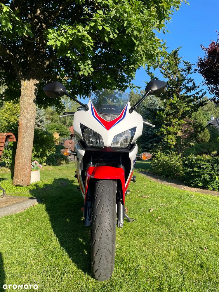 Honda CBR - 7