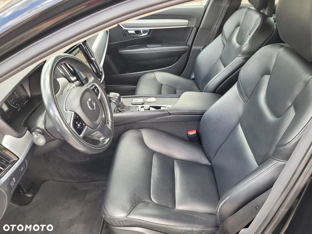 Volvo V90 D4 Geartronic Momentum - 11