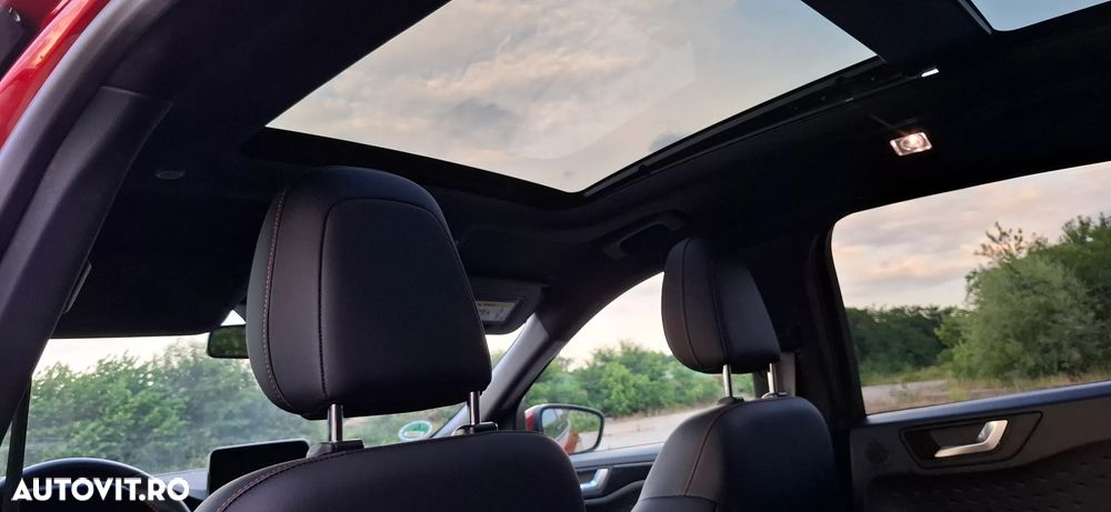 Ford Kuga 2.5 Duratec PHEV ST-LINE - 11