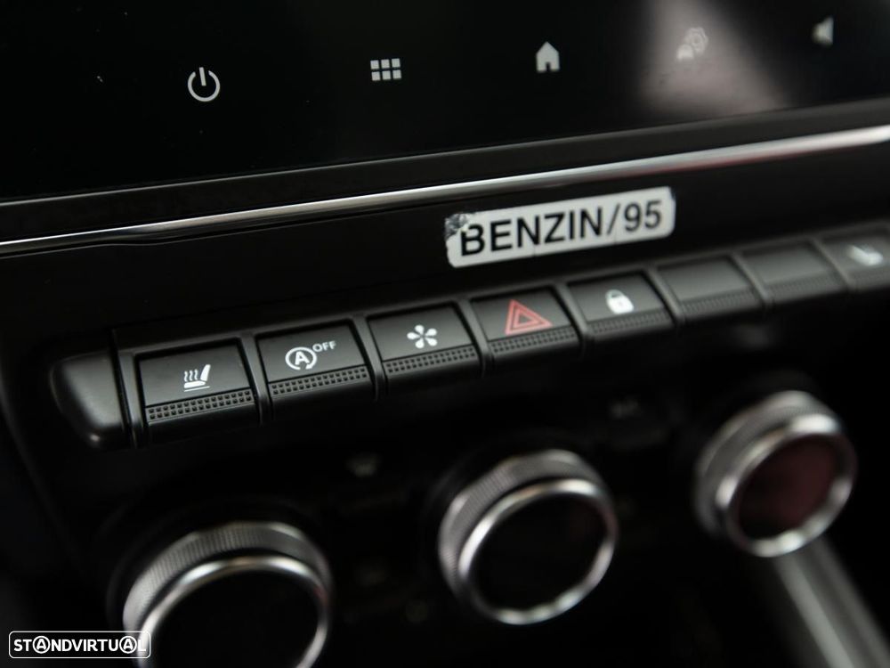 Renault Clio TCe 100 INTENS - 18