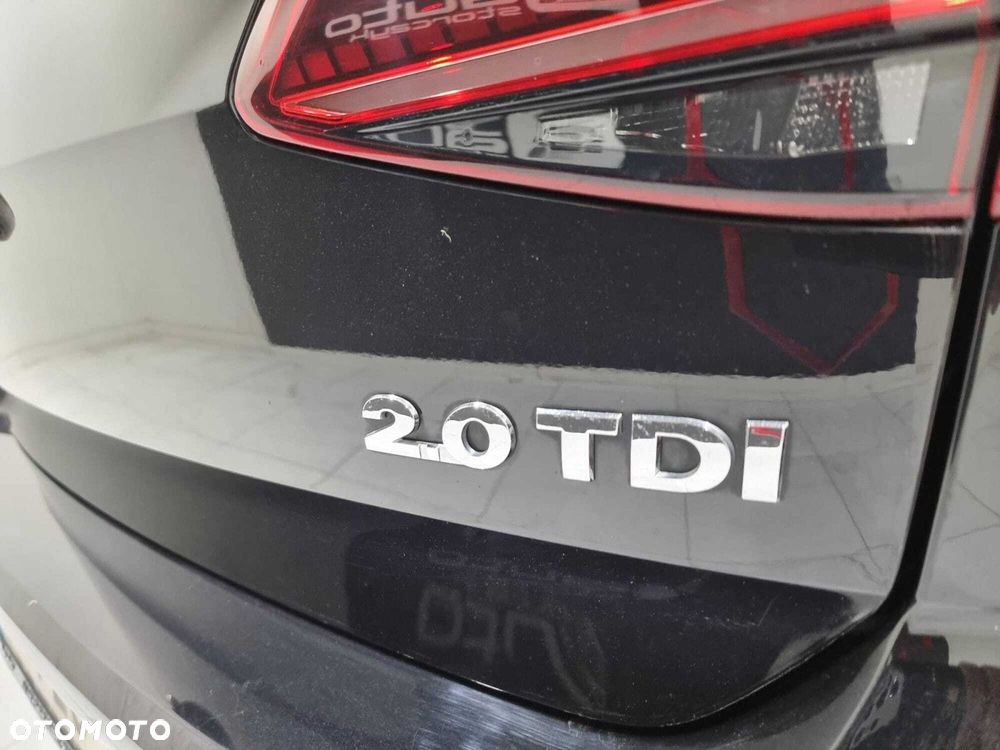 Volkswagen Golf - 19