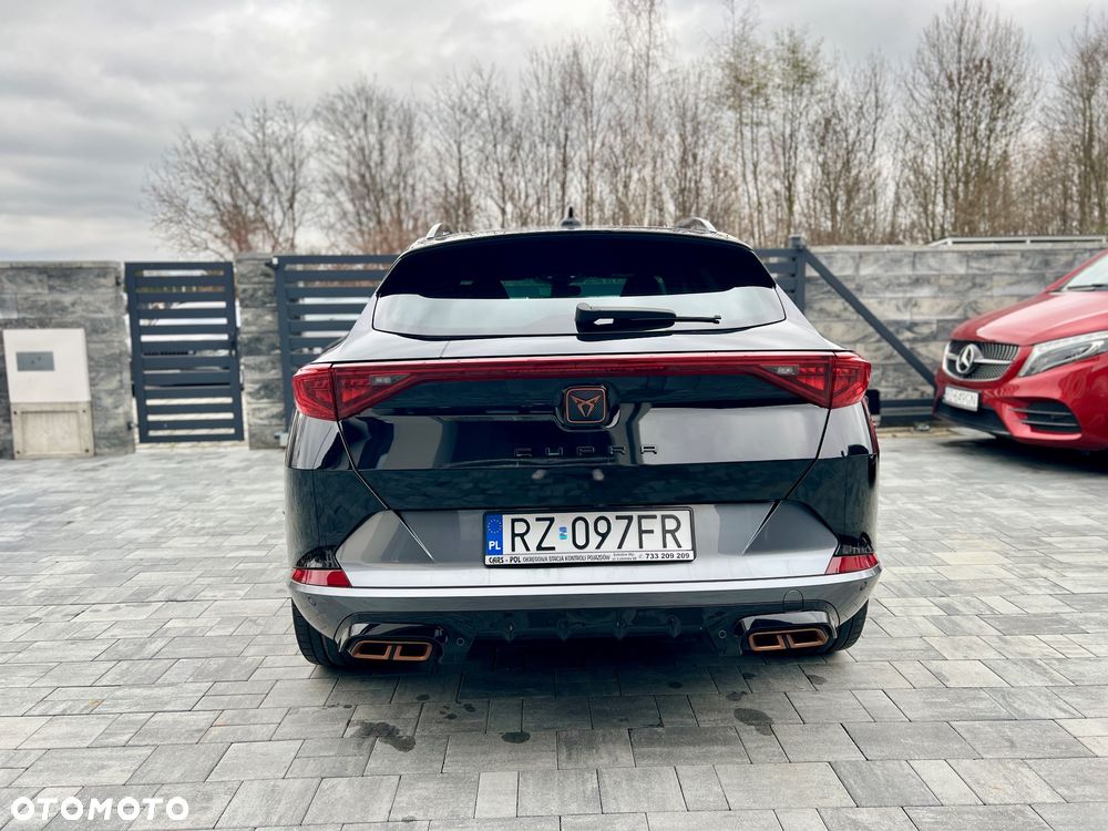 Cupra Formentor VZ 1.4 e-Hybrid DSG - 13