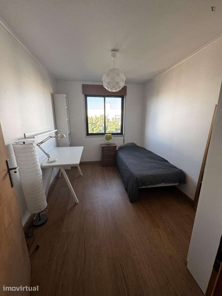 Quarto - localizado em Lisbon - Grande imagem: 4/9