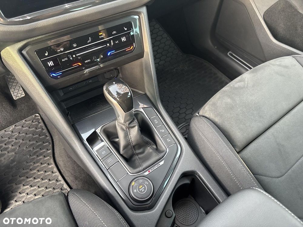 Volkswagen Tiguan 2.0 TDI SCR 4Mot Elegance DSG - 15