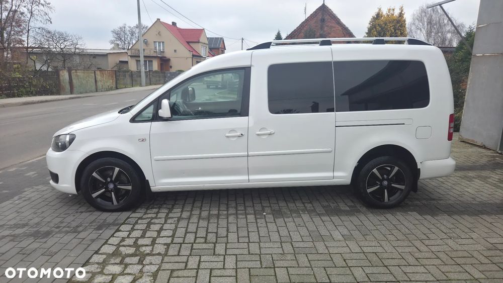 Volkswagen Caddy Maxi Comfortline BMT - 15