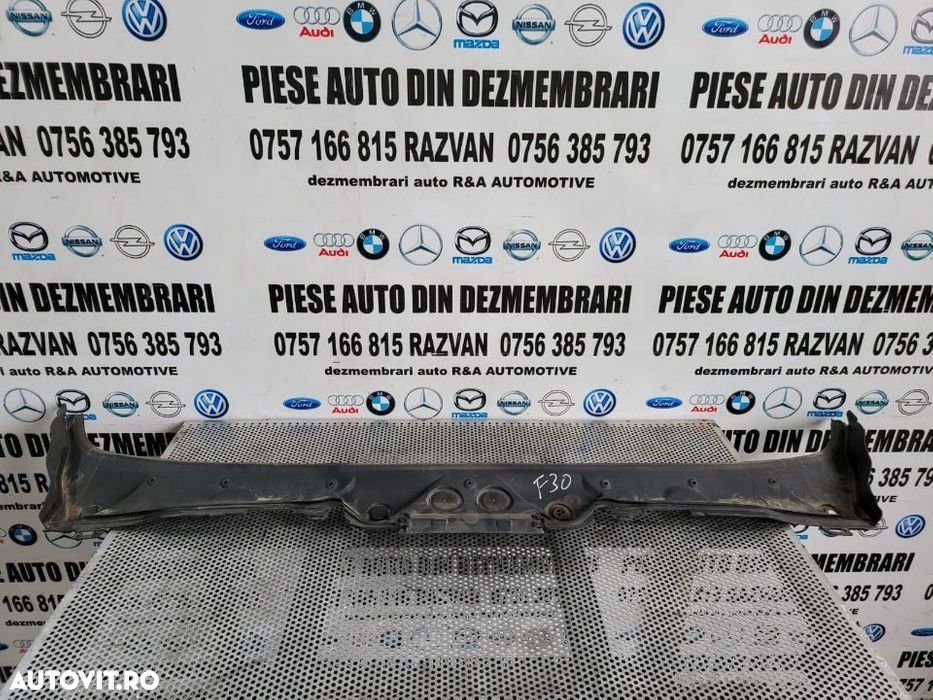 Grila Stergatoare BMW F30 F31 Volan Stanga Dezmembrez BMW F30 - 1