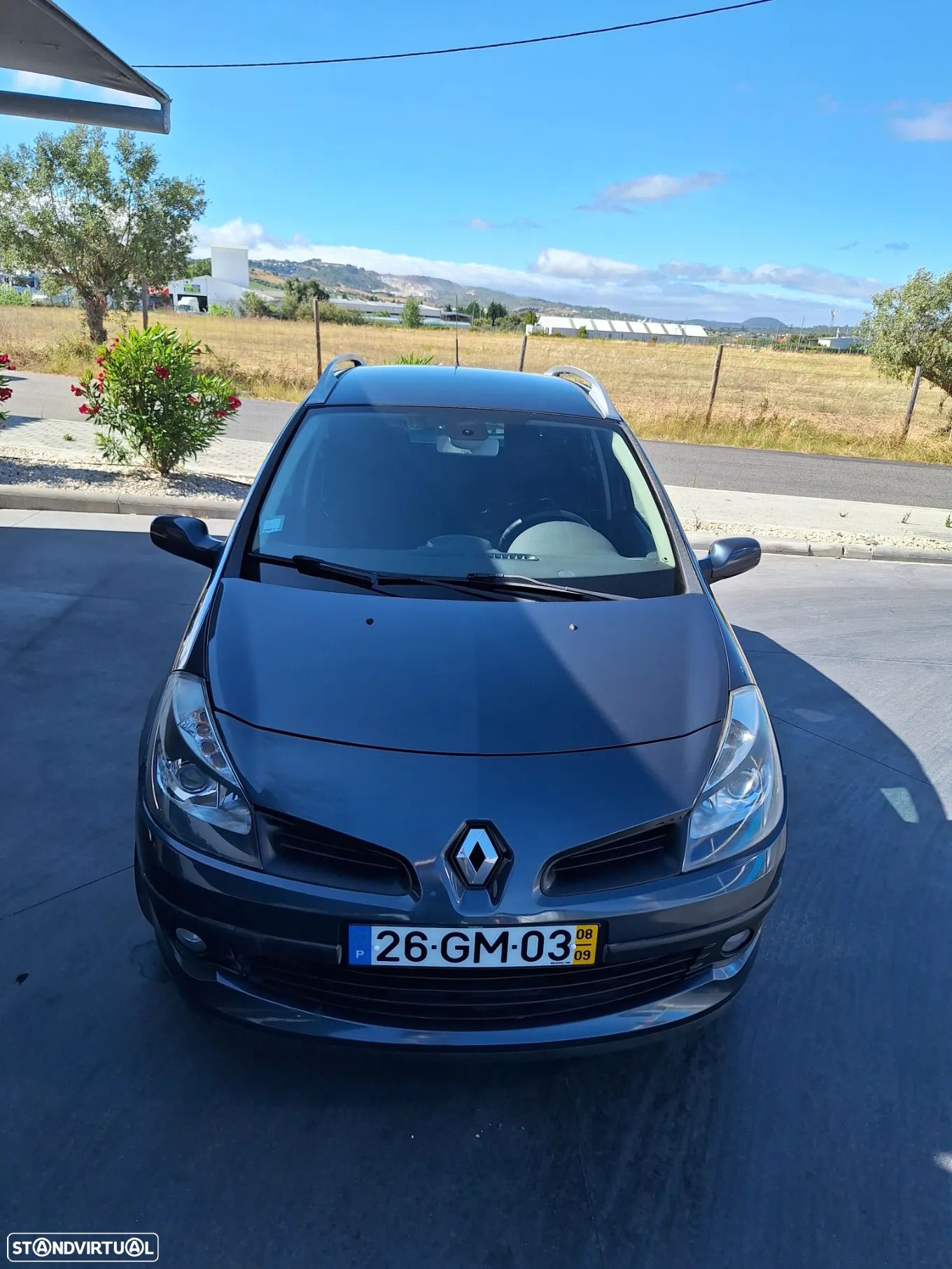 Renault Clio - 1