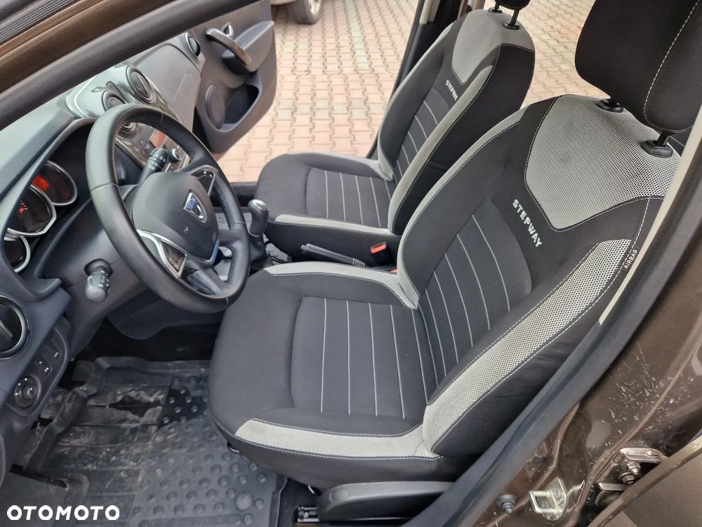 Dacia Sandero Stepway 0.9 TCe Laureate S&S - 22