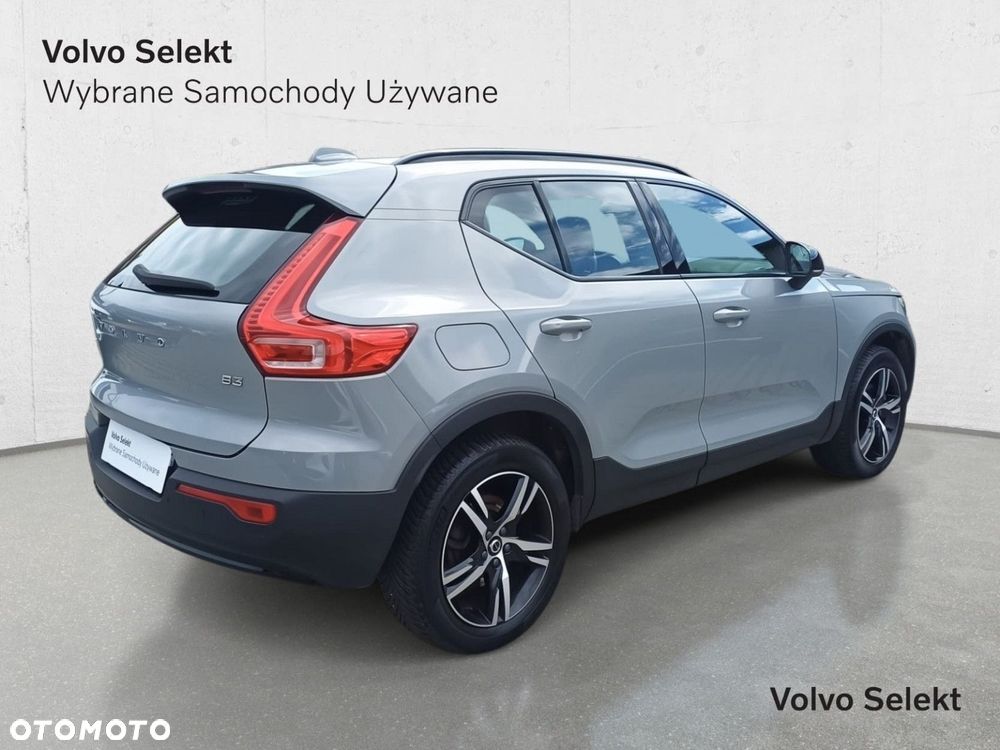 Volvo XC 40 - 6