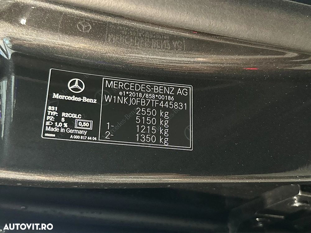 Mercedes-Benz GLC 220 d 4MATIC MHEV - 24