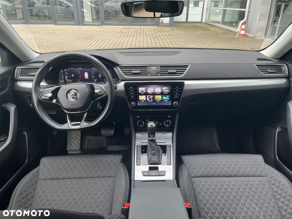 Skoda Superb 1.5 TSI Ambition DSG - 21