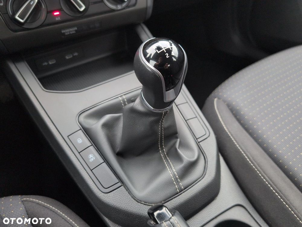 Seat Ibiza 1.0 TSI Style - 28