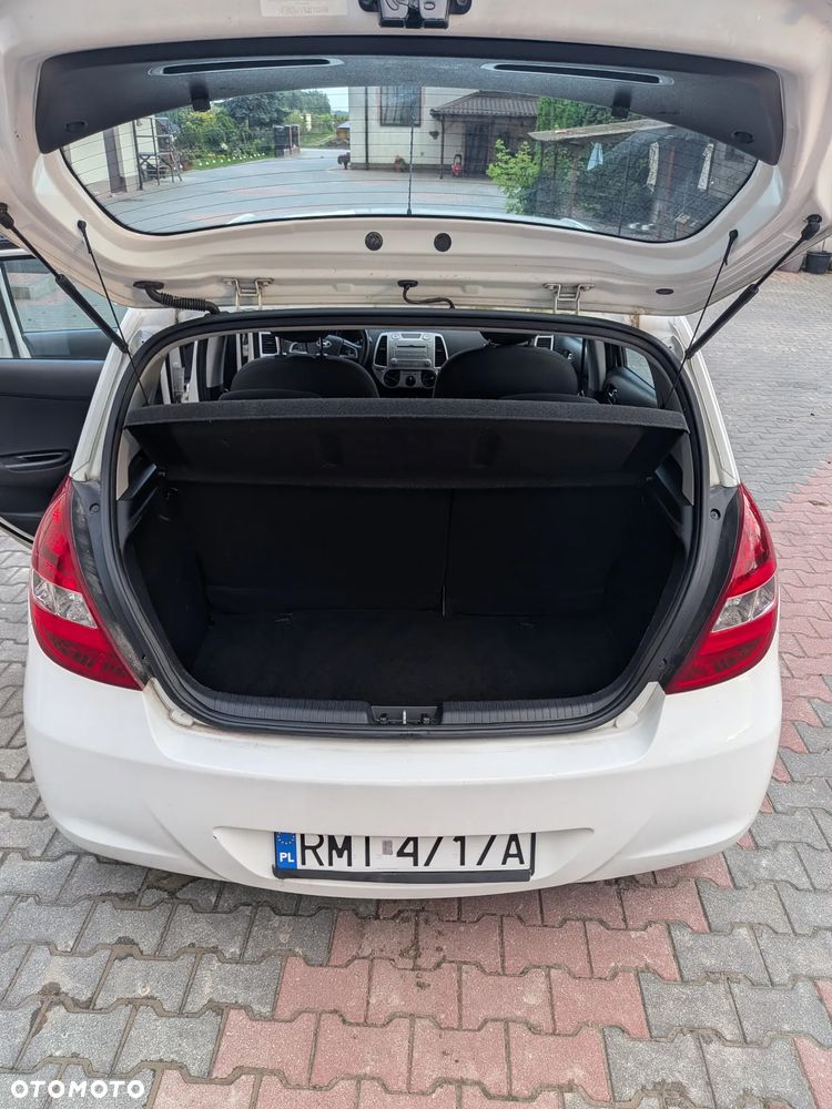 Hyundai i20 1.2 Classic EU5 - 4
