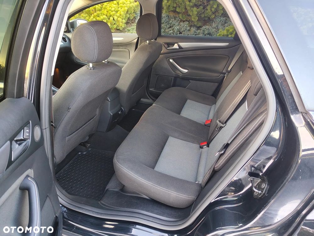 Ford Mondeo 2.0 TDCi Titanium X - 17