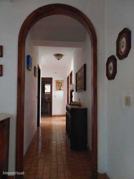 Apartamento T3 c/ garagem - Grande imagem: 4/9